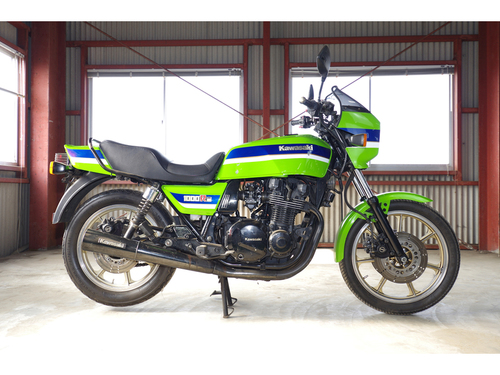 001765 Z1000R  