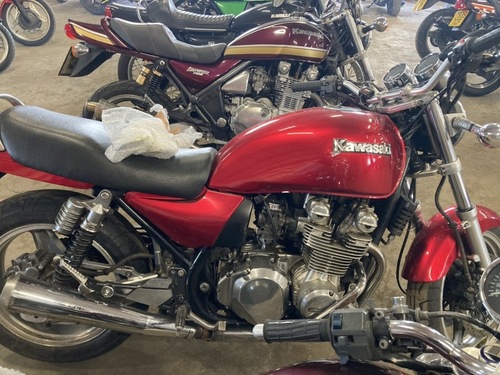 023150 ZEPHYR750  