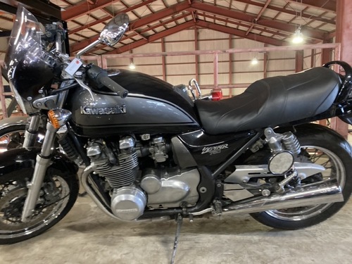 055518 ZEPHYR750  