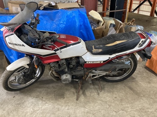 2100771 CBX550F  