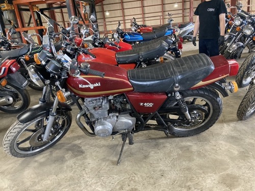 114390 KZ400  