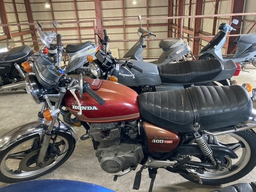4018364 CB400T  